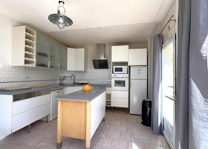 Mistral T3 Pour 4 Personnes Proche De La Capte Lejlighed *