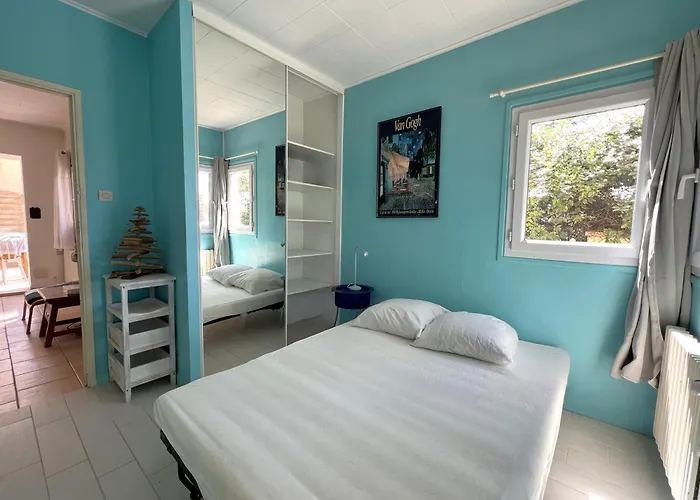 Mistral T3 Pour 4 Personnes Proche De La Capte * Hyères